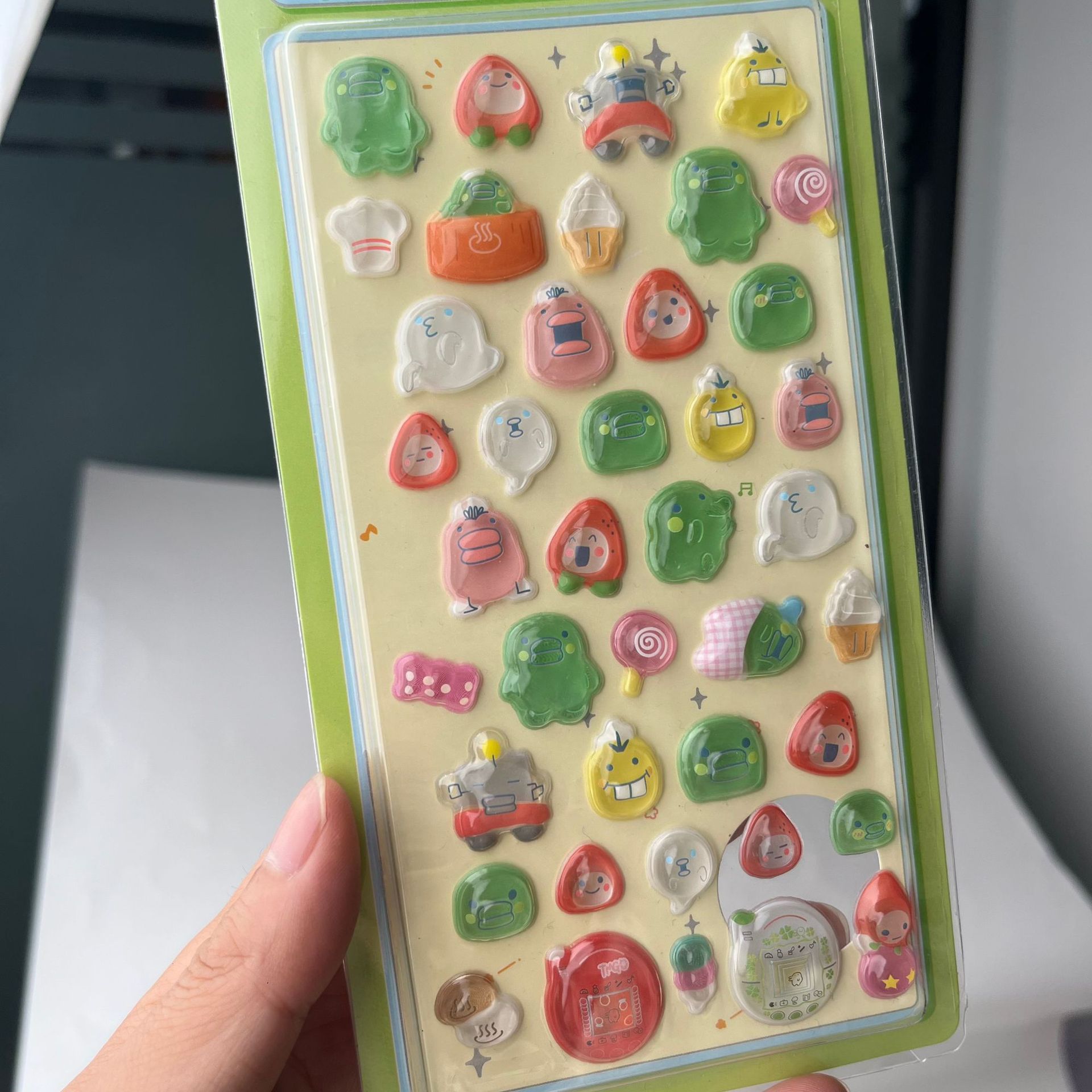 Adesivos 3D Fofos Tamagotchi:  - Laptop Accessories All avaliação e preço
